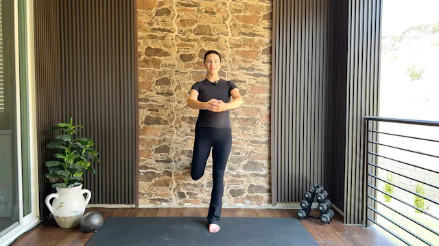 KINECT To Your Back Body