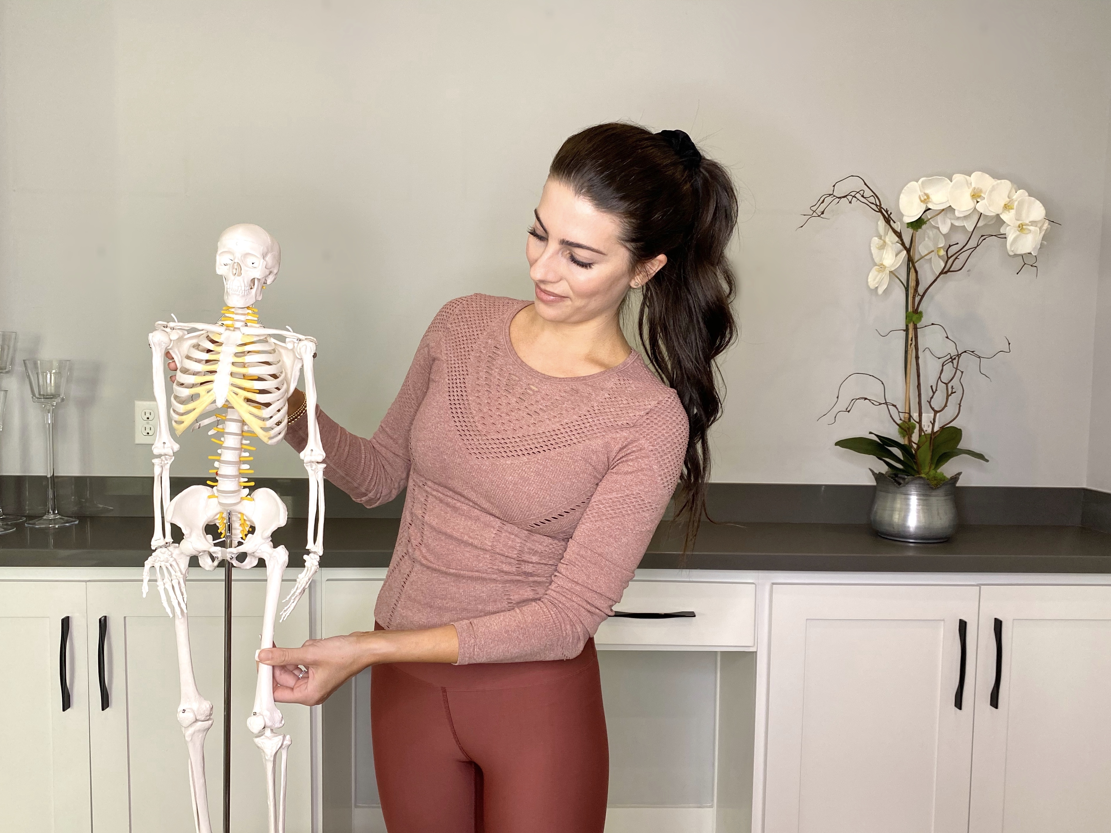 Why Do My Hips Click Or Feel Tight?