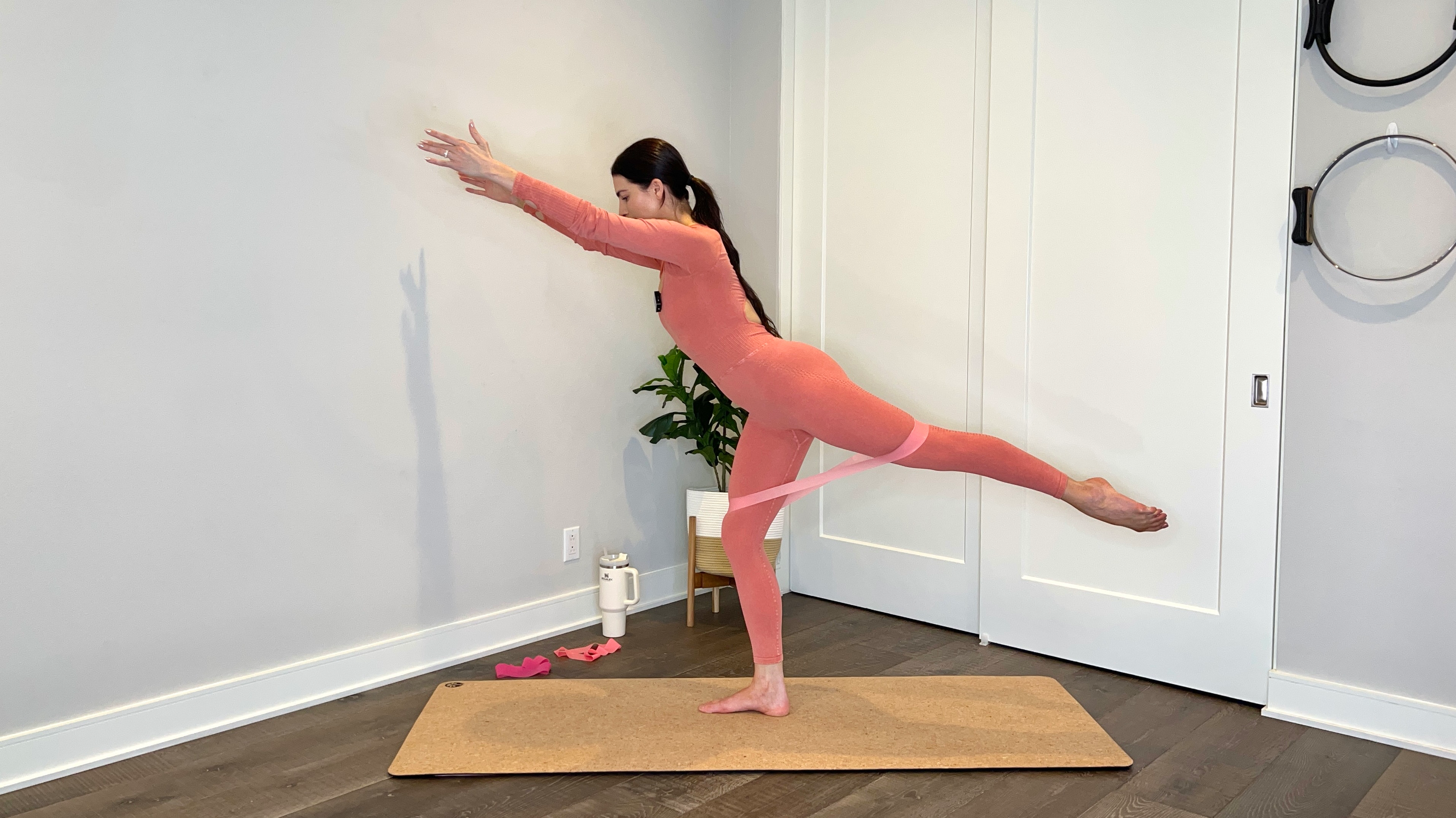 Standing Hips & Glutes 