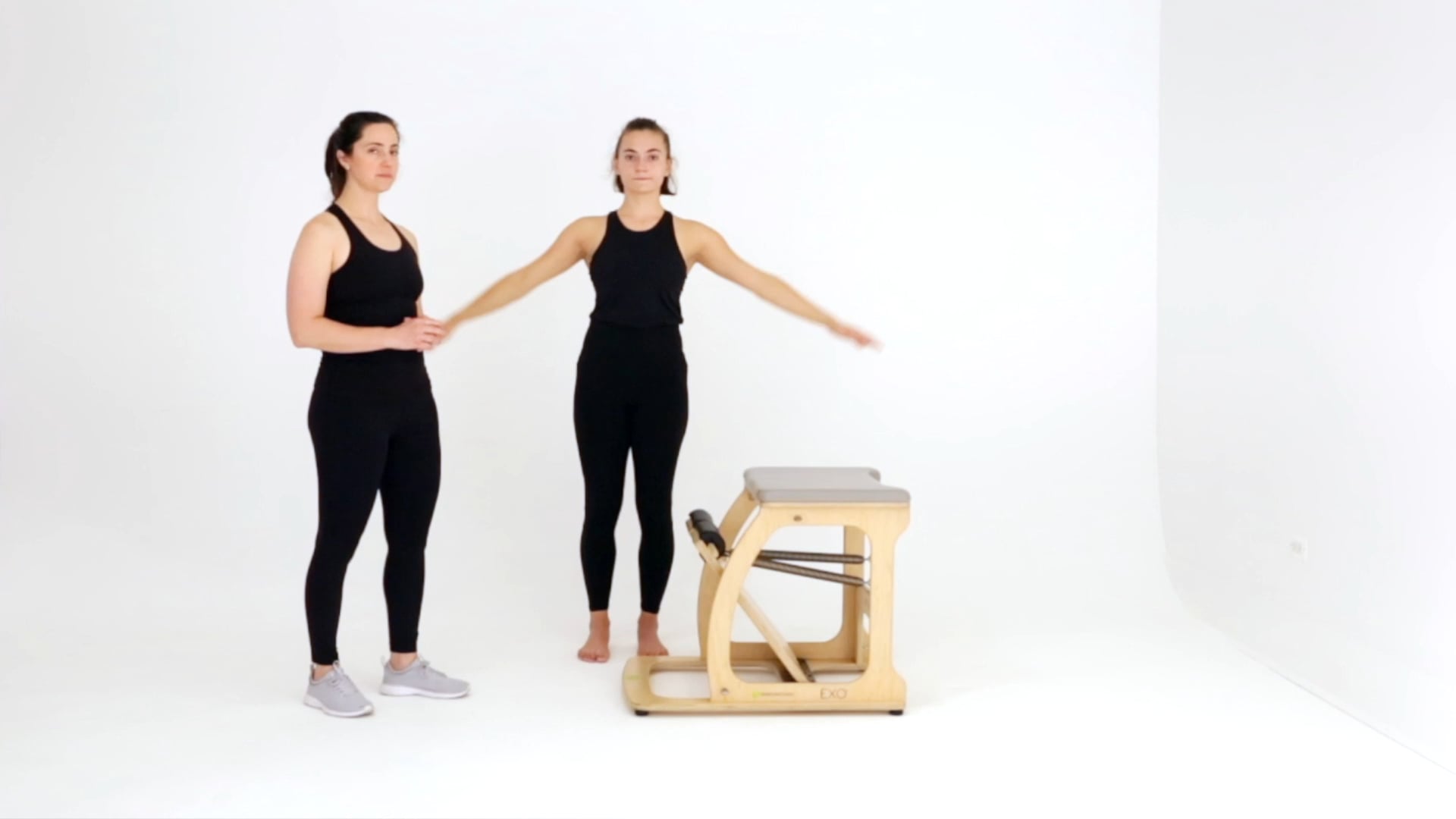 Chair (Standing Leg Pumps Cross)