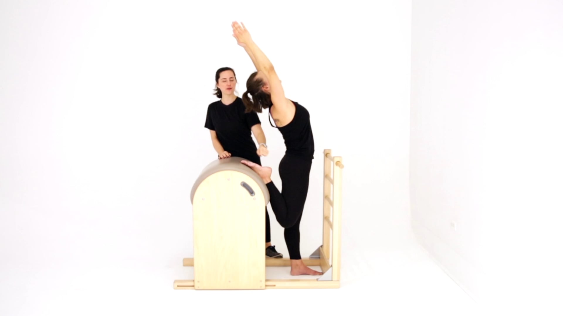 Stretches (Piriformis + Quadriceps)