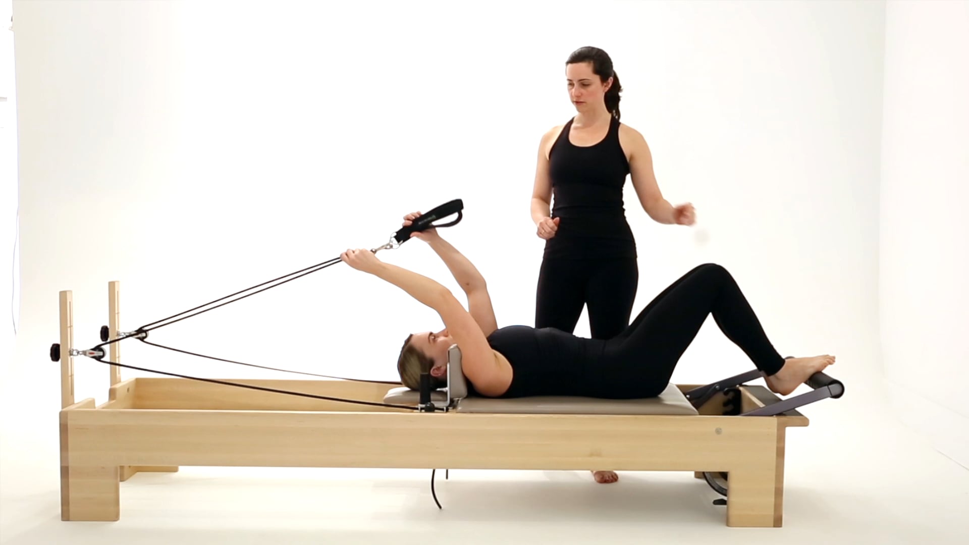 Feet in Straps (Hip Flexion_Ext)