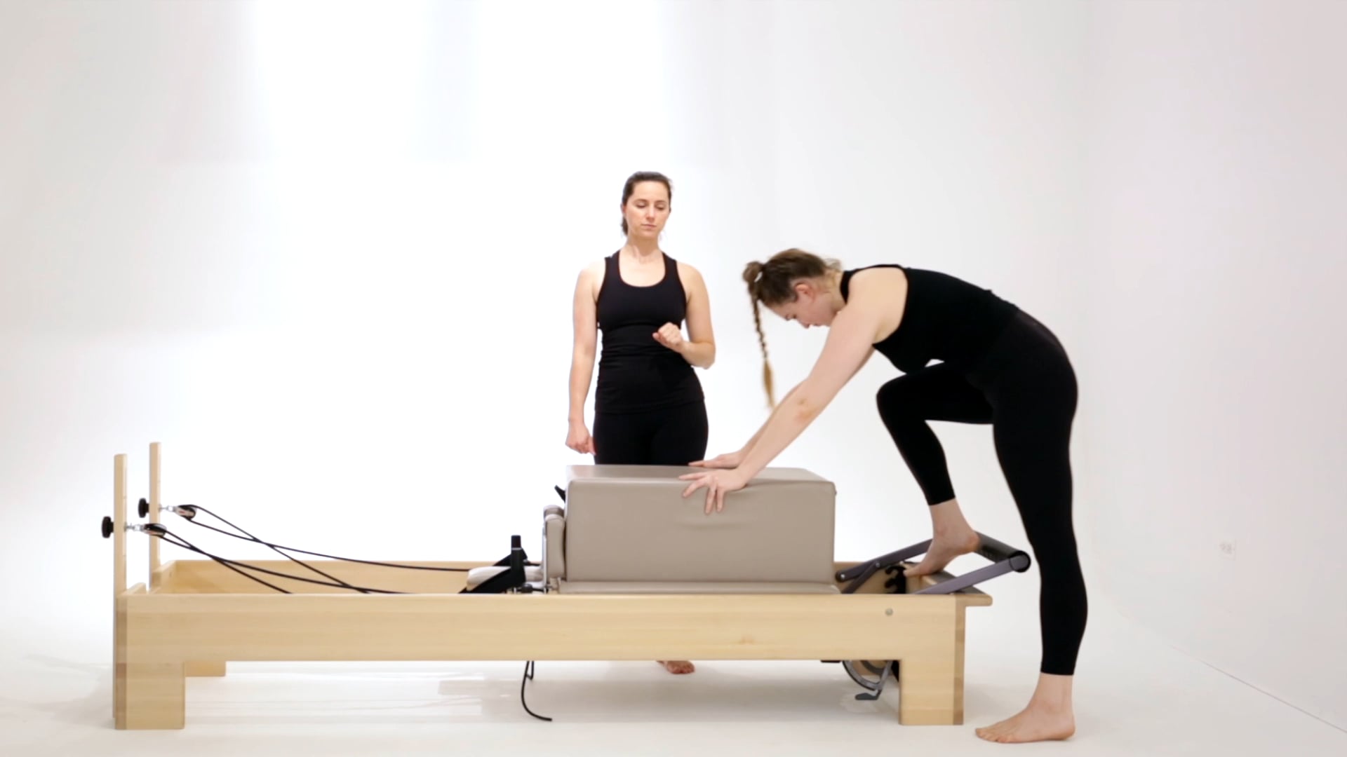 Long Box Classical Swan