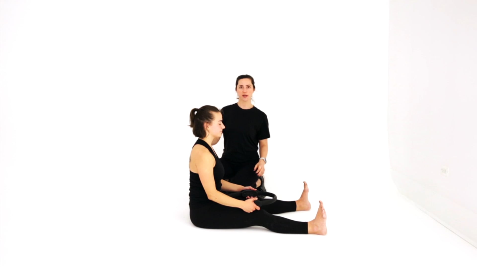 Magic Circle (Spine Stretch + Saw)