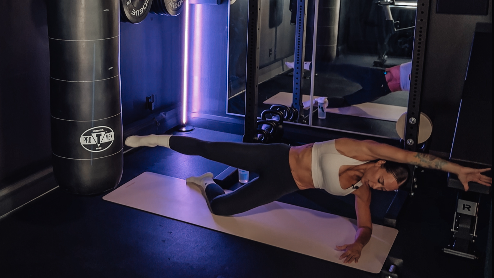 Core Sculpt (Light DB | 30 Min)