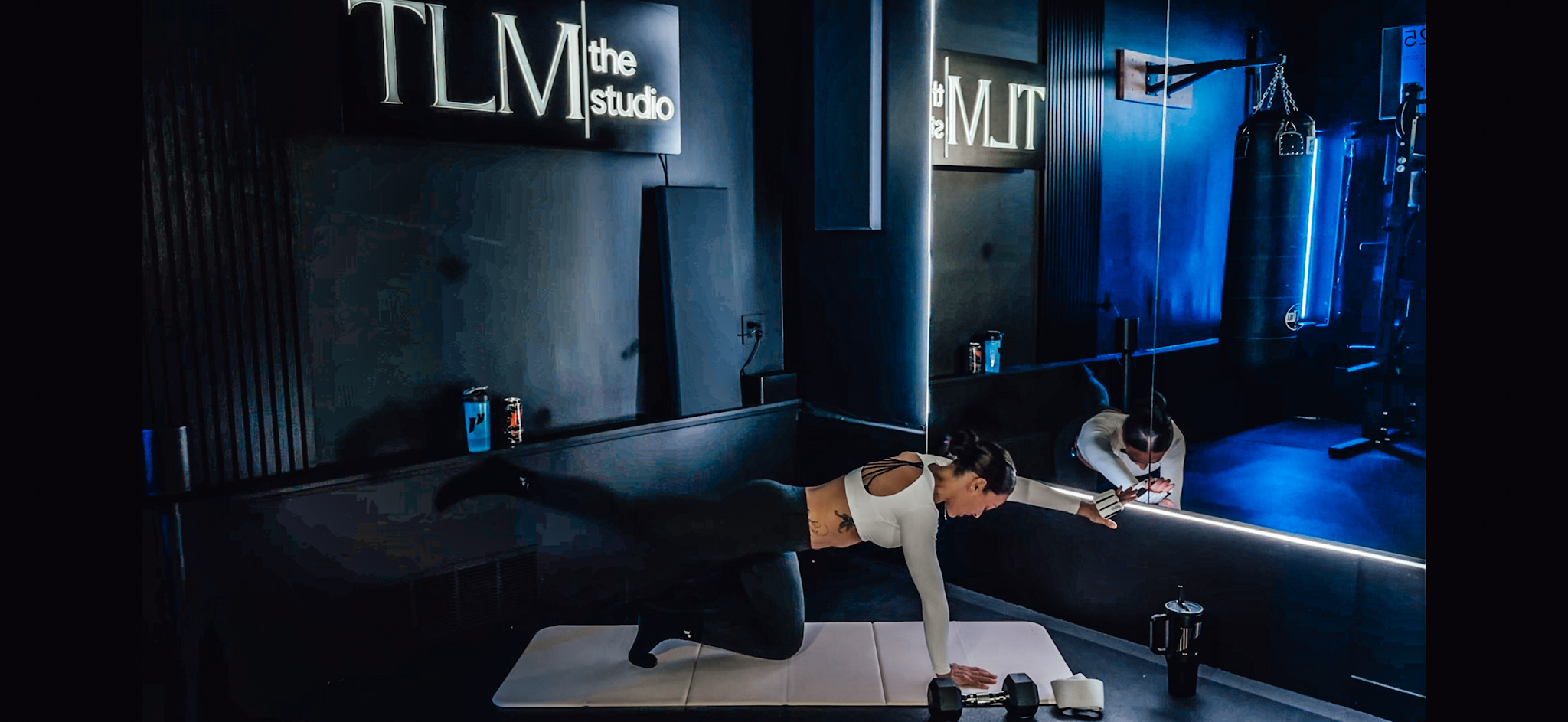 Core Sculpt: Circuit (Light DB + Band | 30 Min)