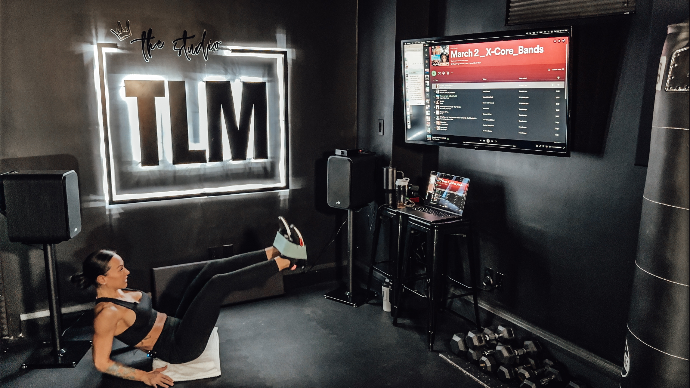 Core Sculpt (Band | 15 Min)