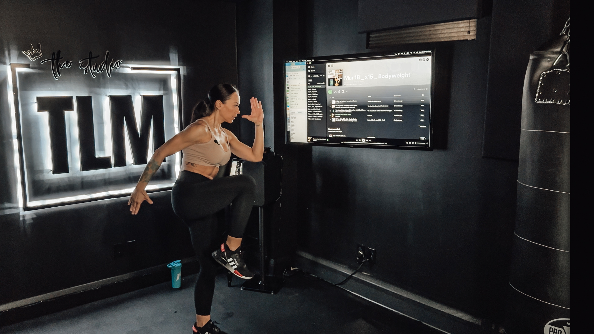 Full Body Bodyweight: Circuit (15 Min)