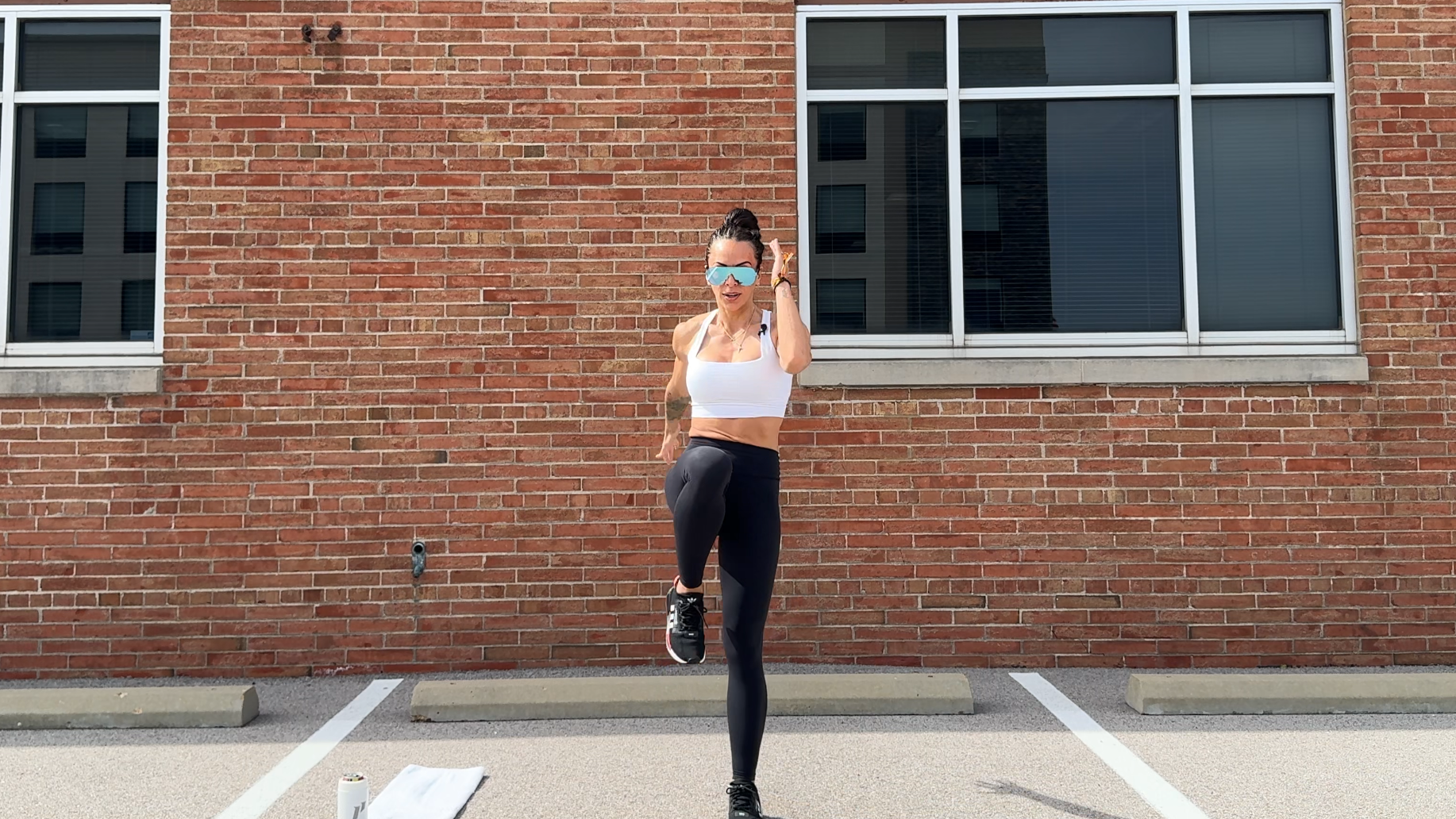 Full Body Bodyweight (18 Min)