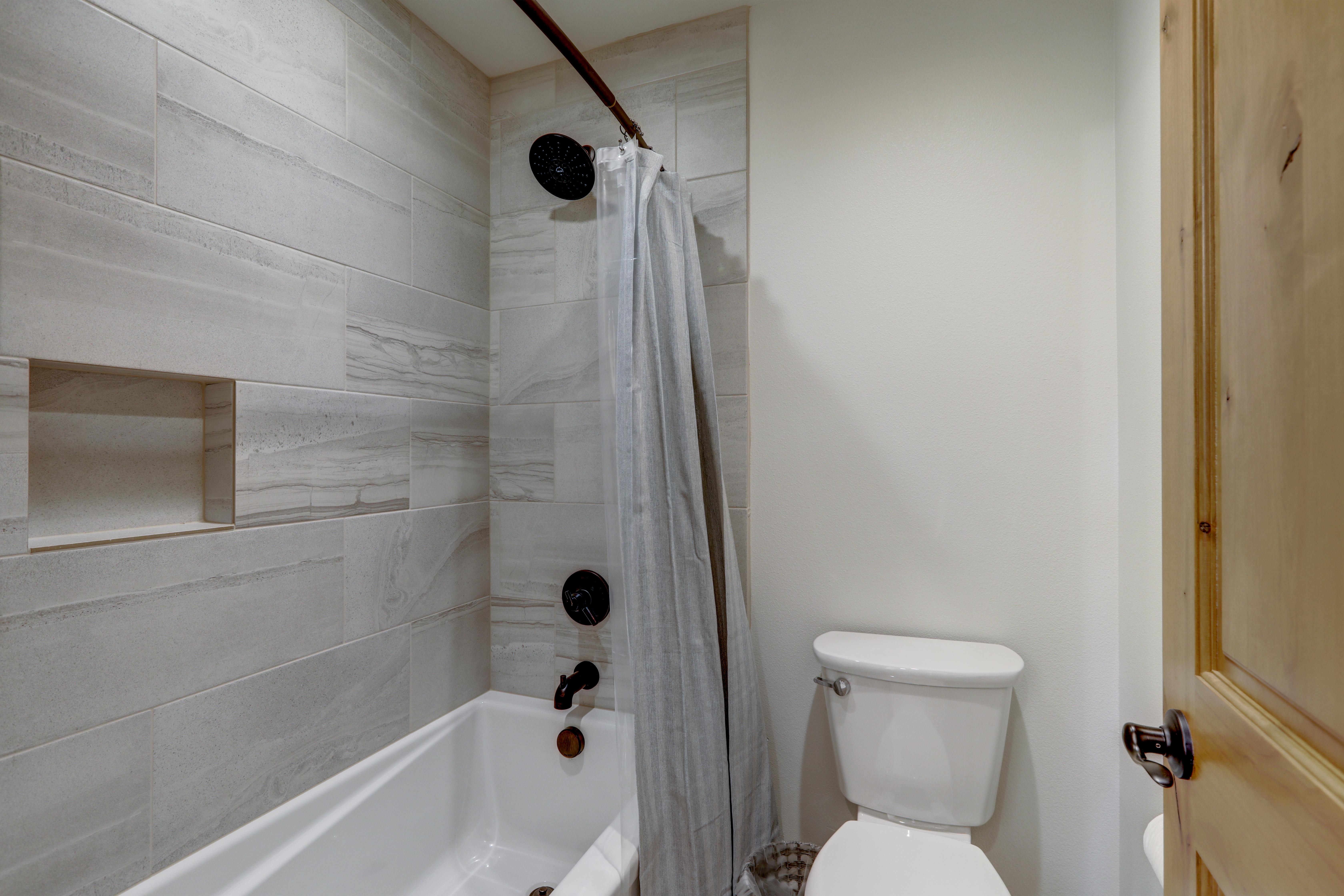 Tile Showers-Specialty Features