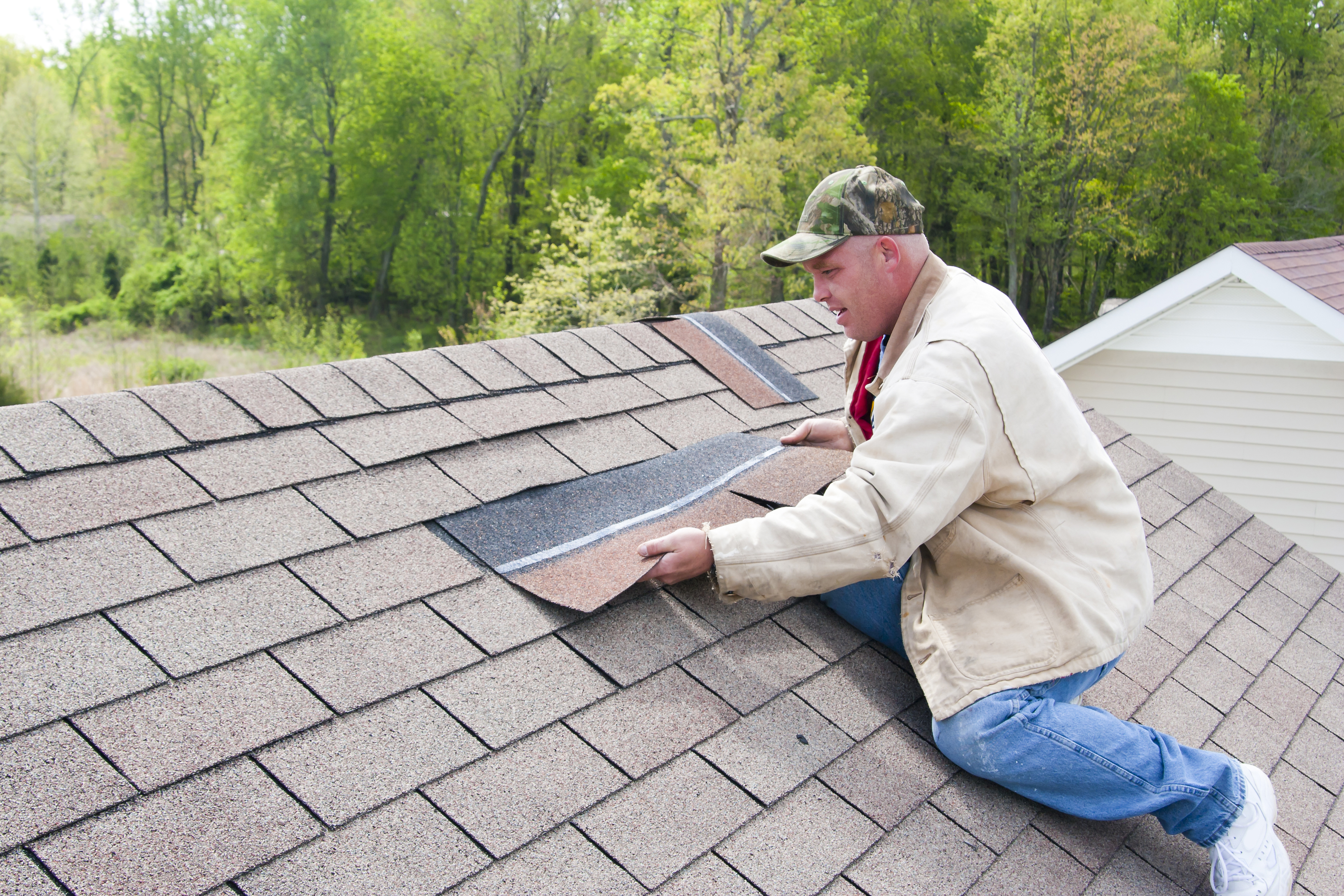 Asphalt Roofing-Single Shingle Repair