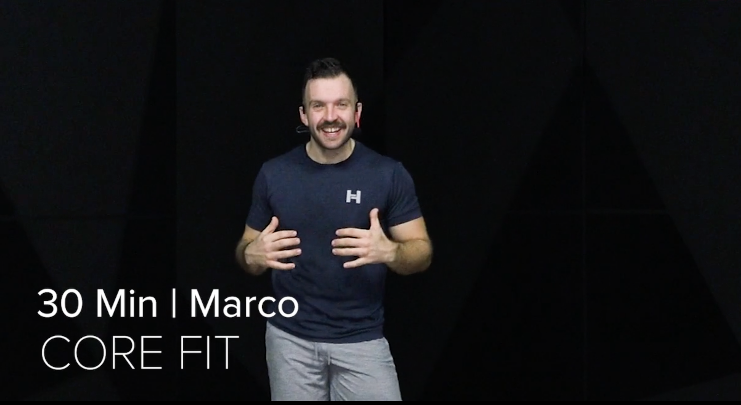 04- CORE FIT POSPARTUM WITH MARCO (30 MIN)