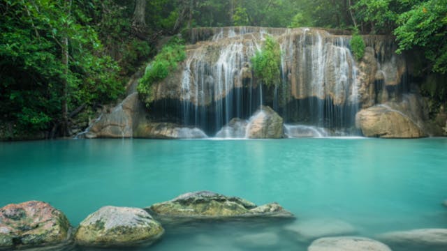 Waterfall Guided Meditation.