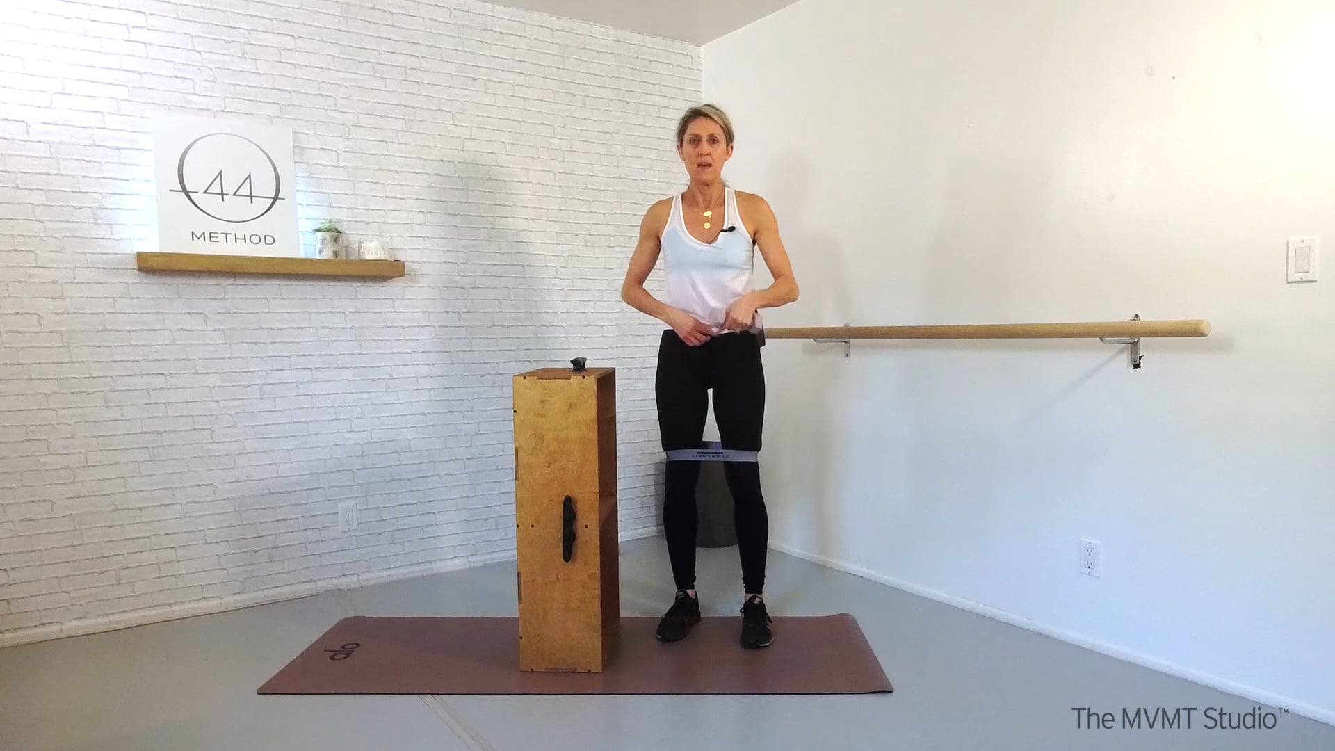 O44 Method January #2 ~ Box, Tube, Hip Band + Hand Weights