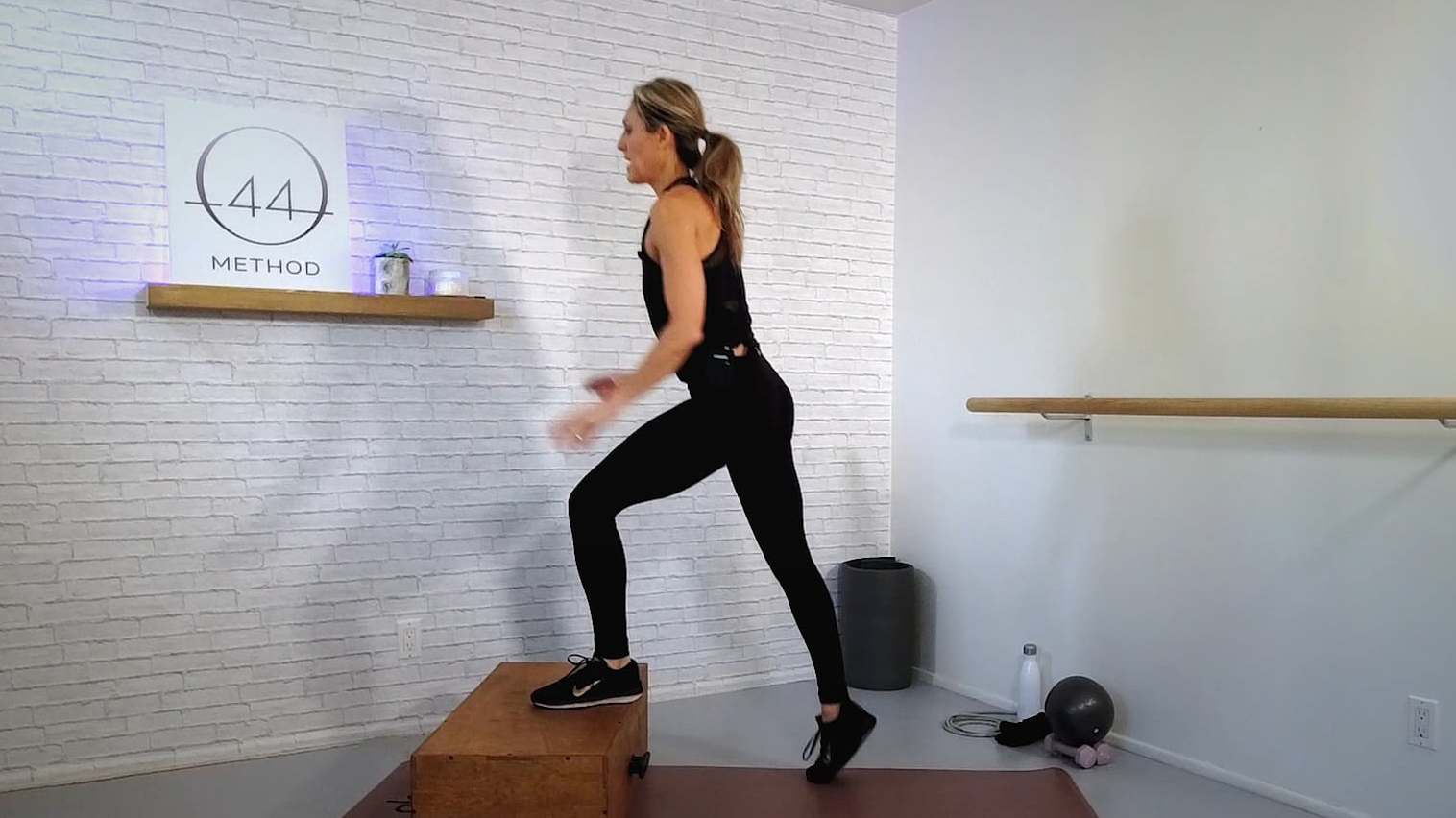 O44 Method December #1 ~ Box, Mat, Ball, Ankle Weights, Hand Weights + Tube