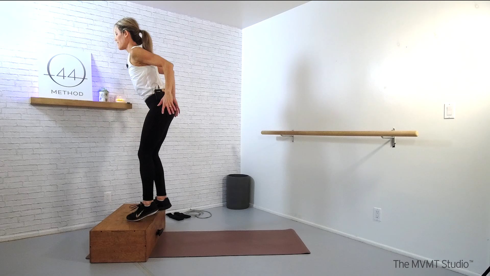 O44 Method January #1 ~ Box, Tube, Hand Weights + Ankle Weights