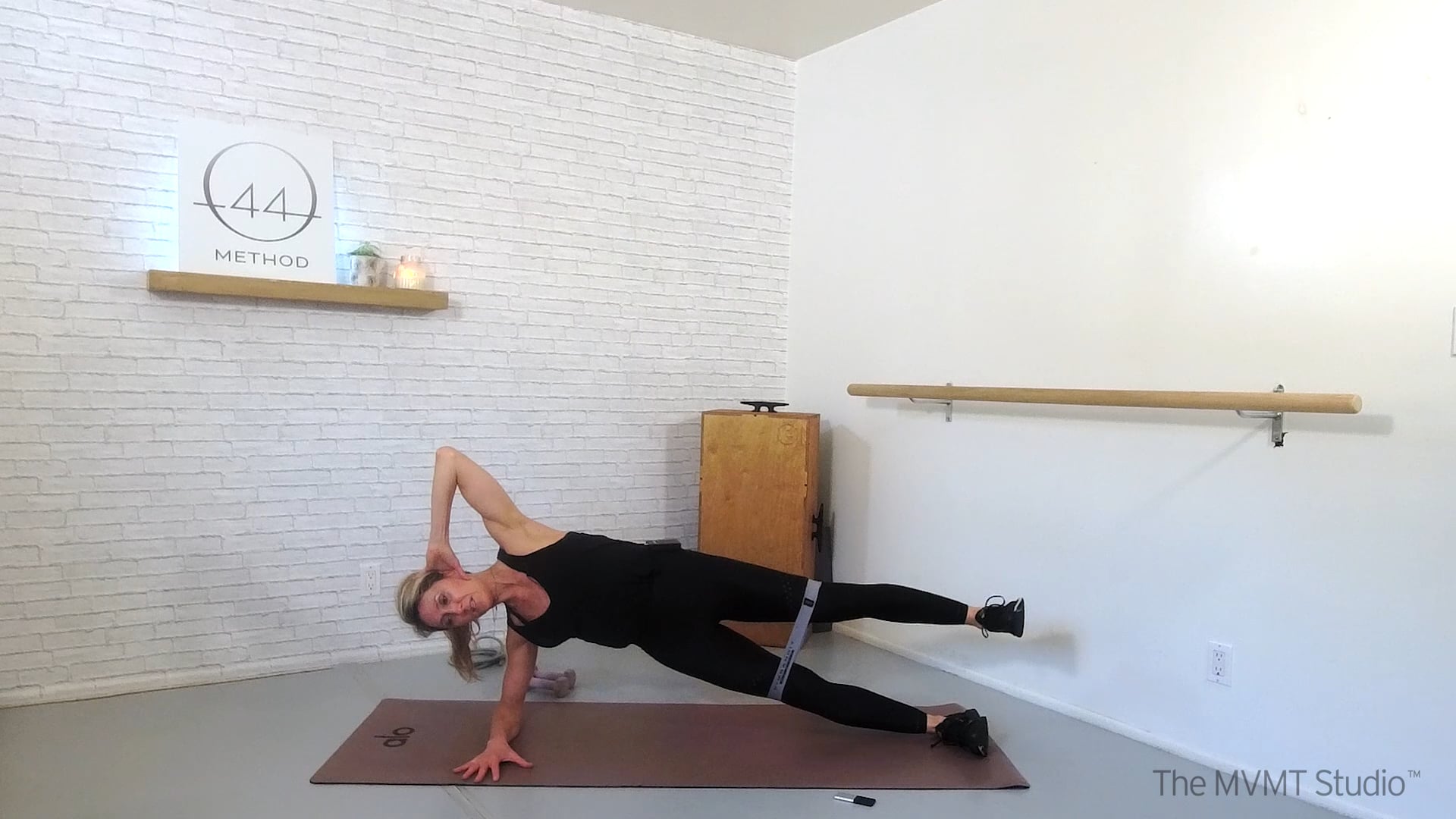 O44 Method February #2 ~ Box, Tube, Hand Weights + Hip Band