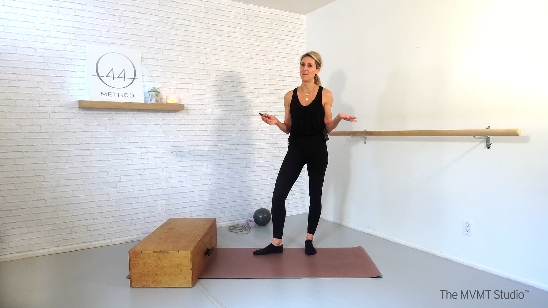 O44 Barre January #3 ~ Box, Tube, Ball + hand Weights