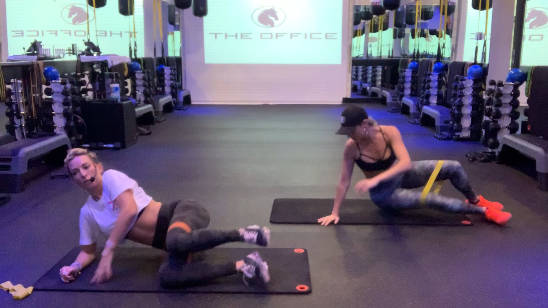 BUTCHER BARRE FLOW -FLOOR SERIES