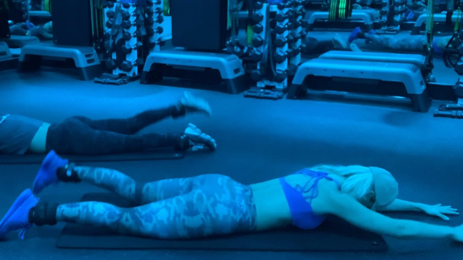 BUTCHER BARRE FLOW -FLOOR SERIES