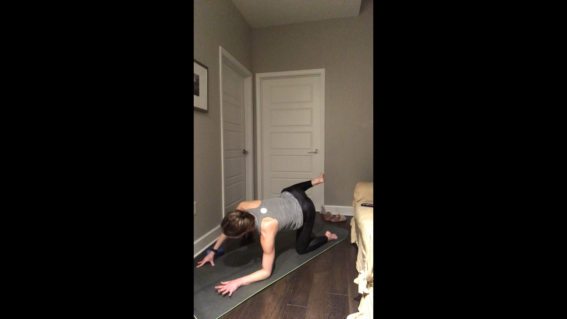 Angela | 10 Min Seat