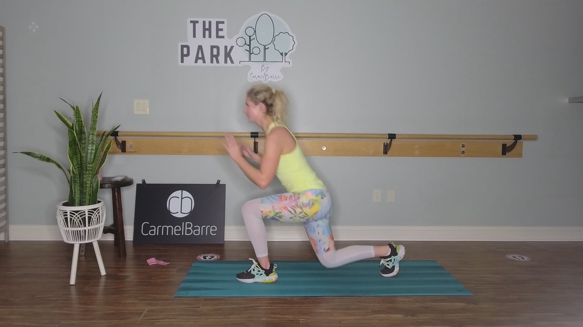 AlliJay Fitness | 20 Minute High Intensity Booty Burn