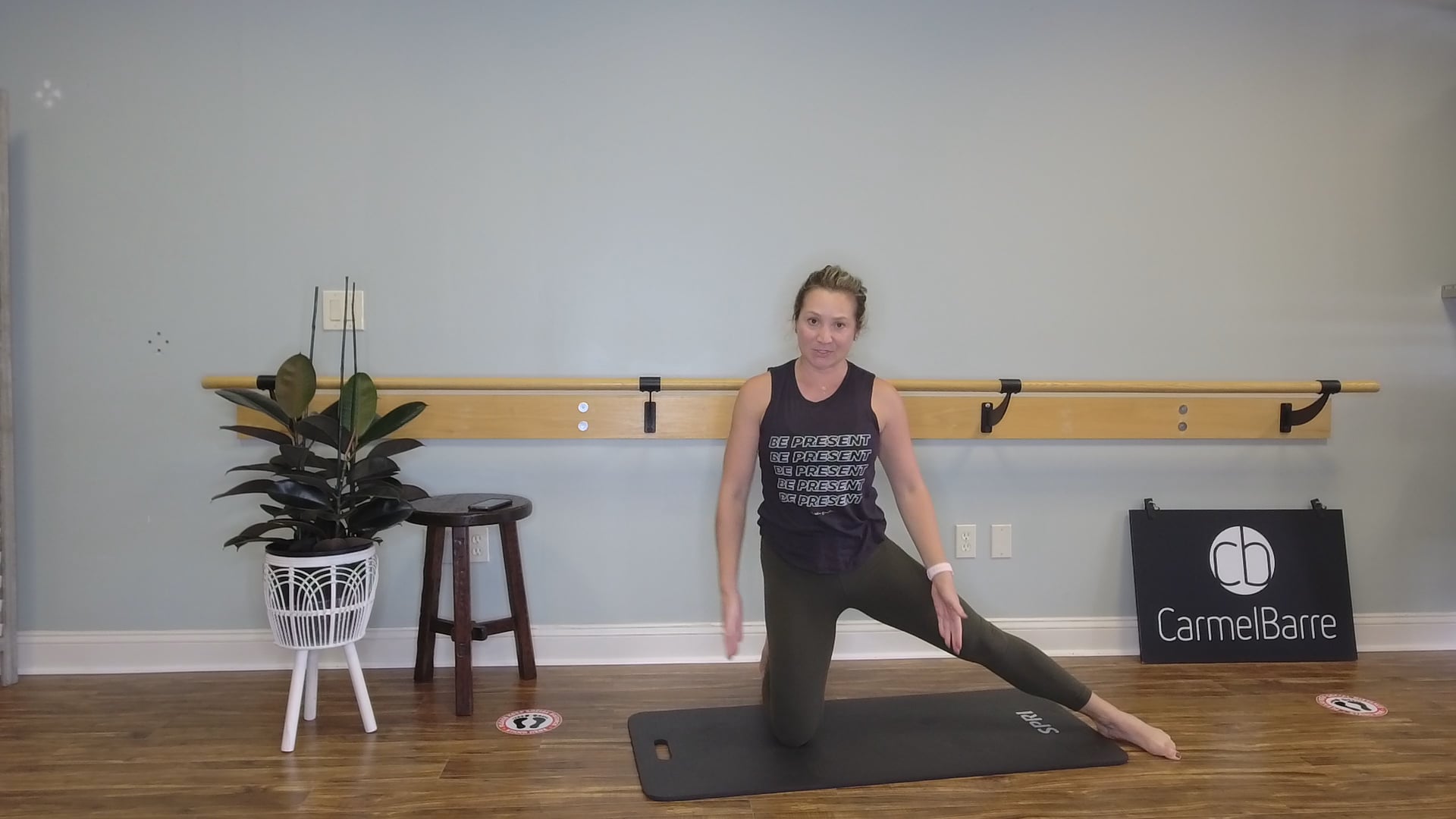 Arianne | 5 Min Stretch