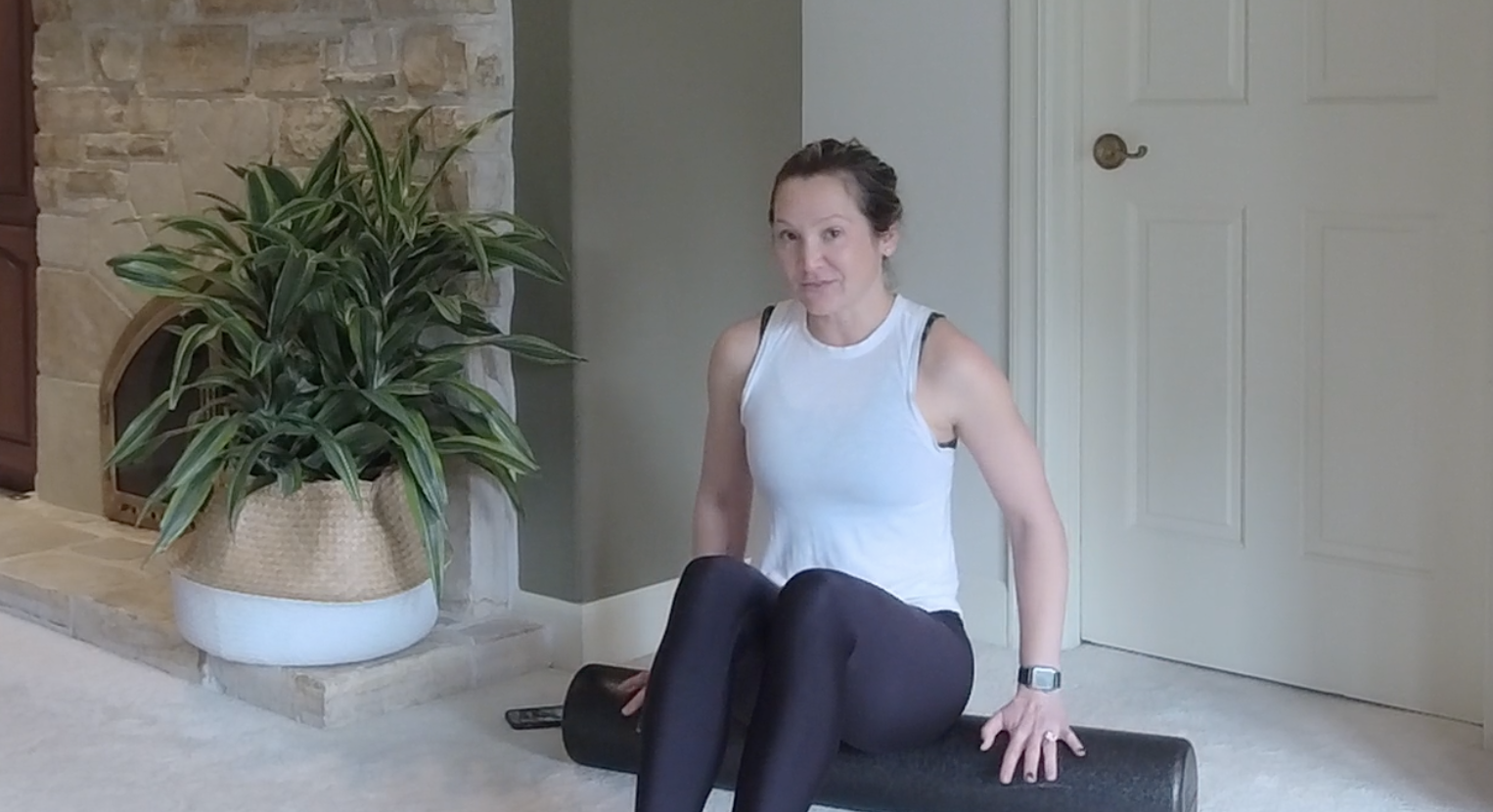Arianne | 10 Min Foam Roller: Buns & Thighs