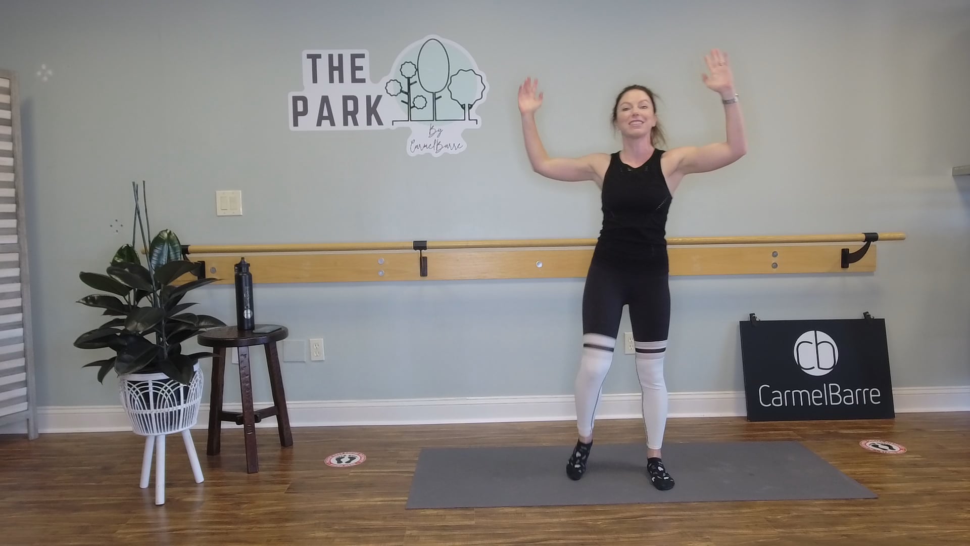 Stacey | 10 Min Killer Core | Playlist