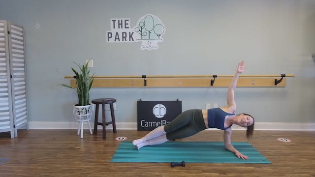 Stacey | 5 Min Plank Series
