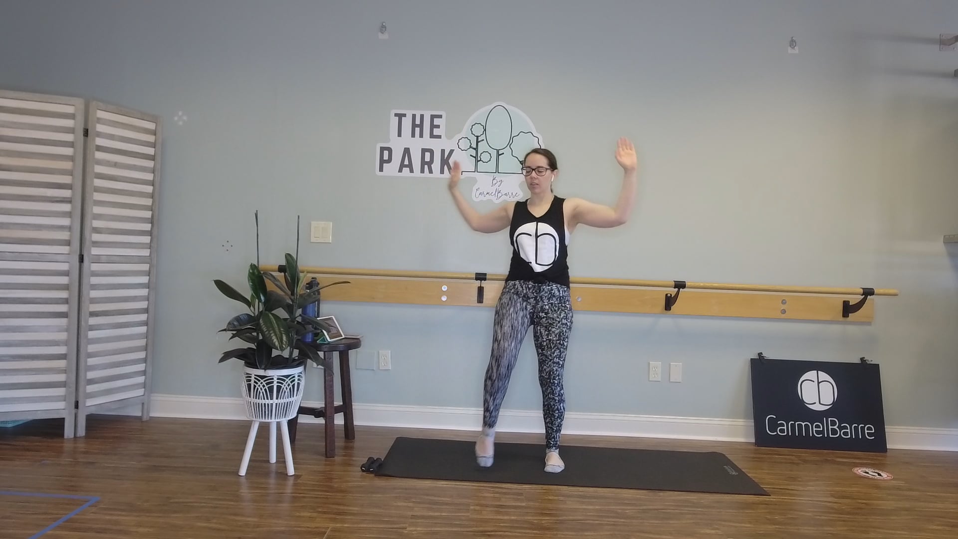 Ashley | 40 Min Barre | Friday, November 13 