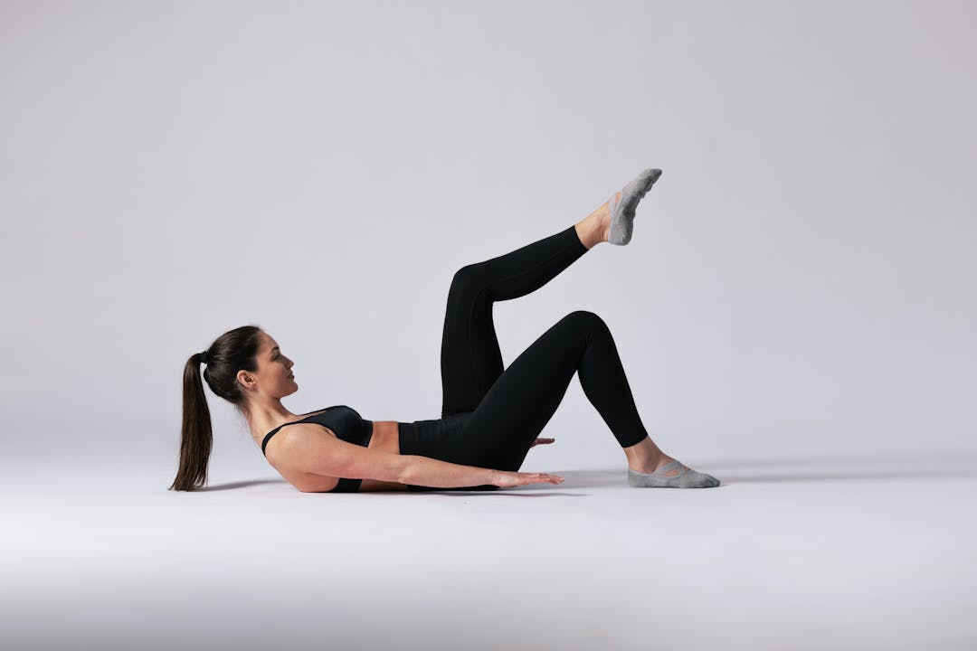 10-Minute Gentle Abs 1 - The Pilates Programme