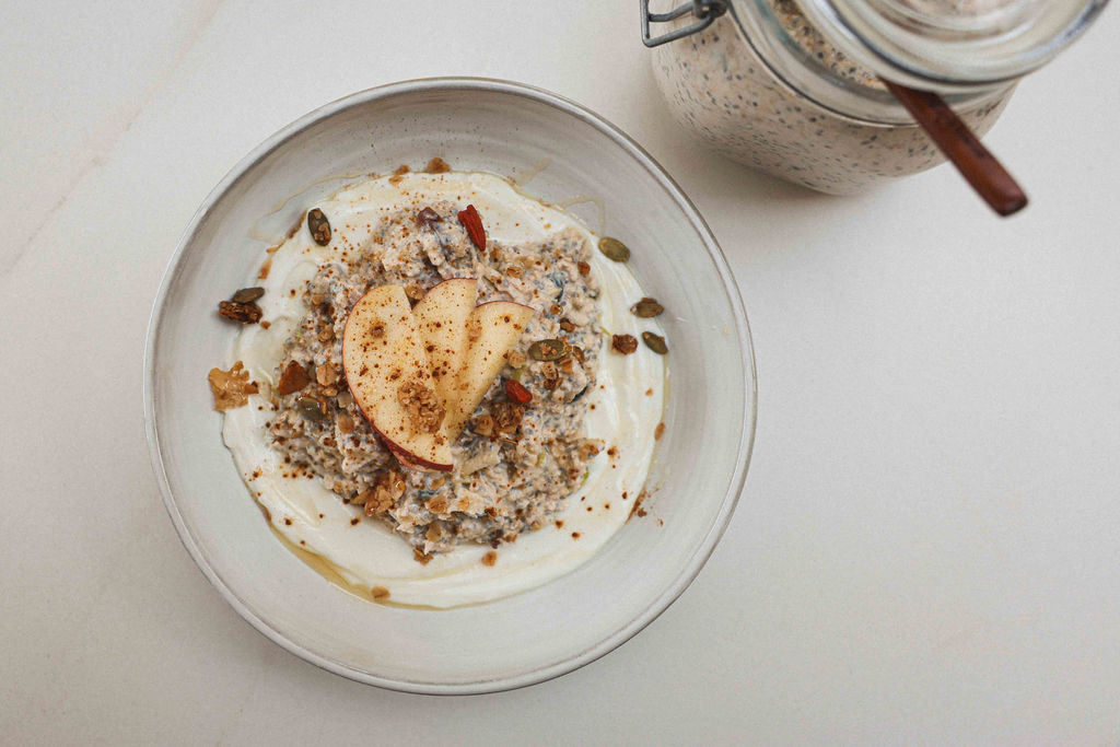 Sweet Apple & Cinnamon Overnight Oats