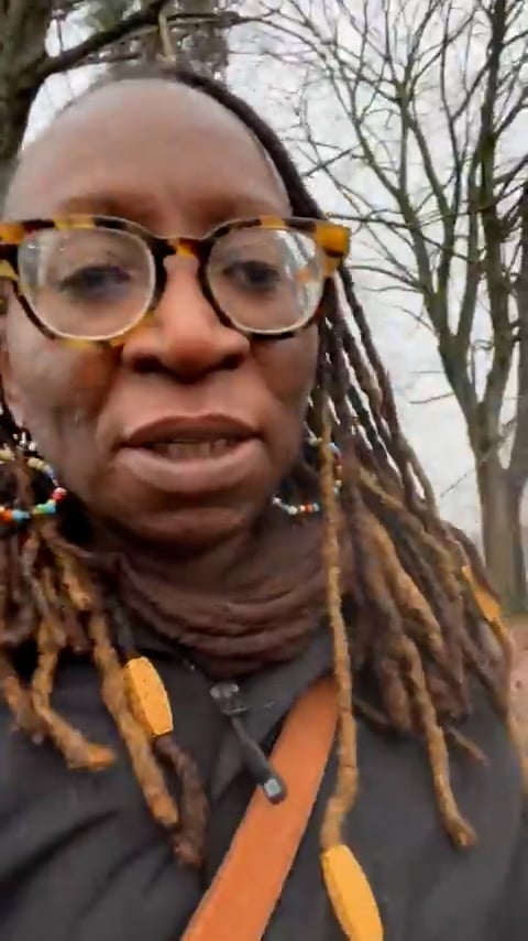 Necole-Dec72021-ThePorch.mp4