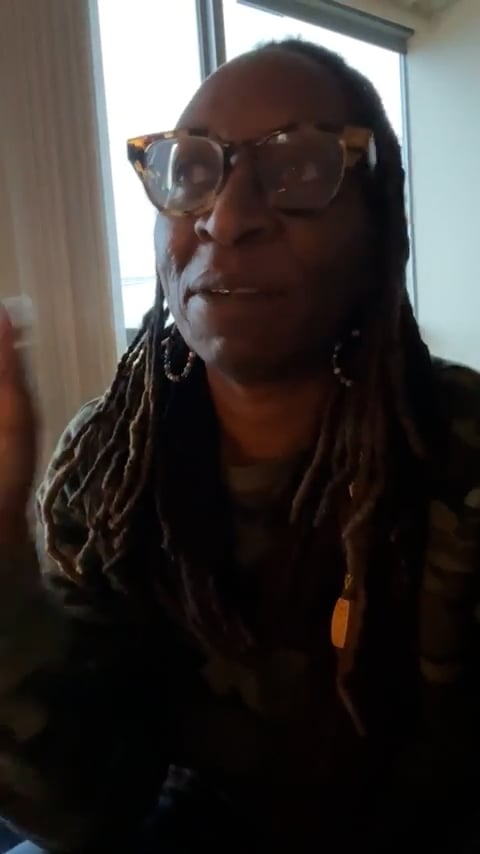 Necole-Dec52021-ThePorch.mp4