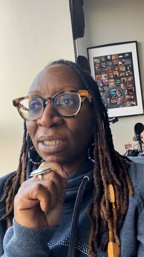 11_Necole-Dec42021-ThePorch