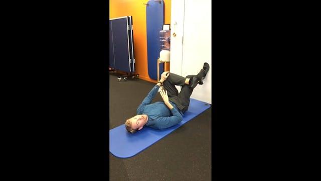 How to Stretch your External Hip Rota...