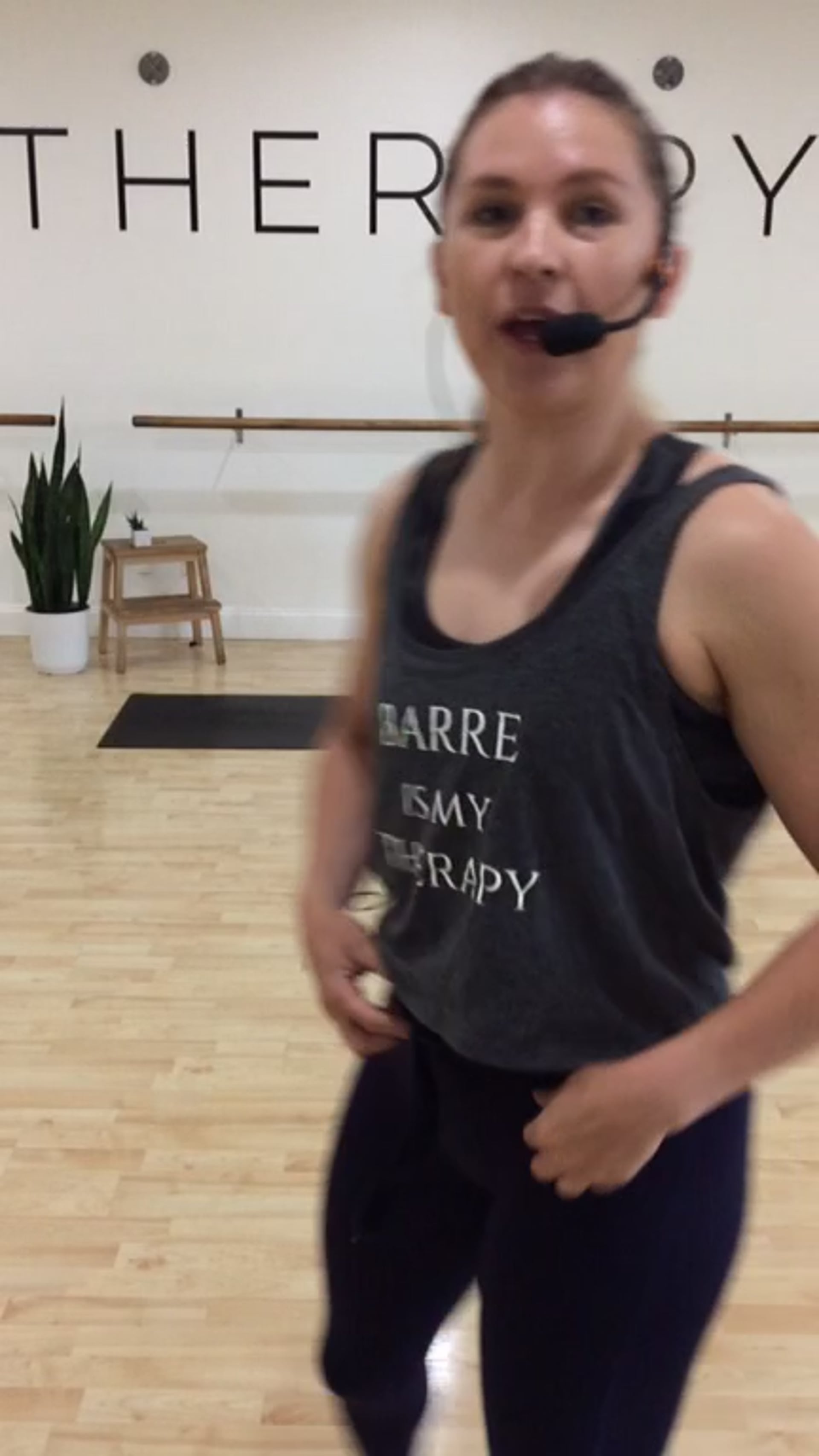 5/27/20 - LIVE Barre w/Kellie - 45 min 