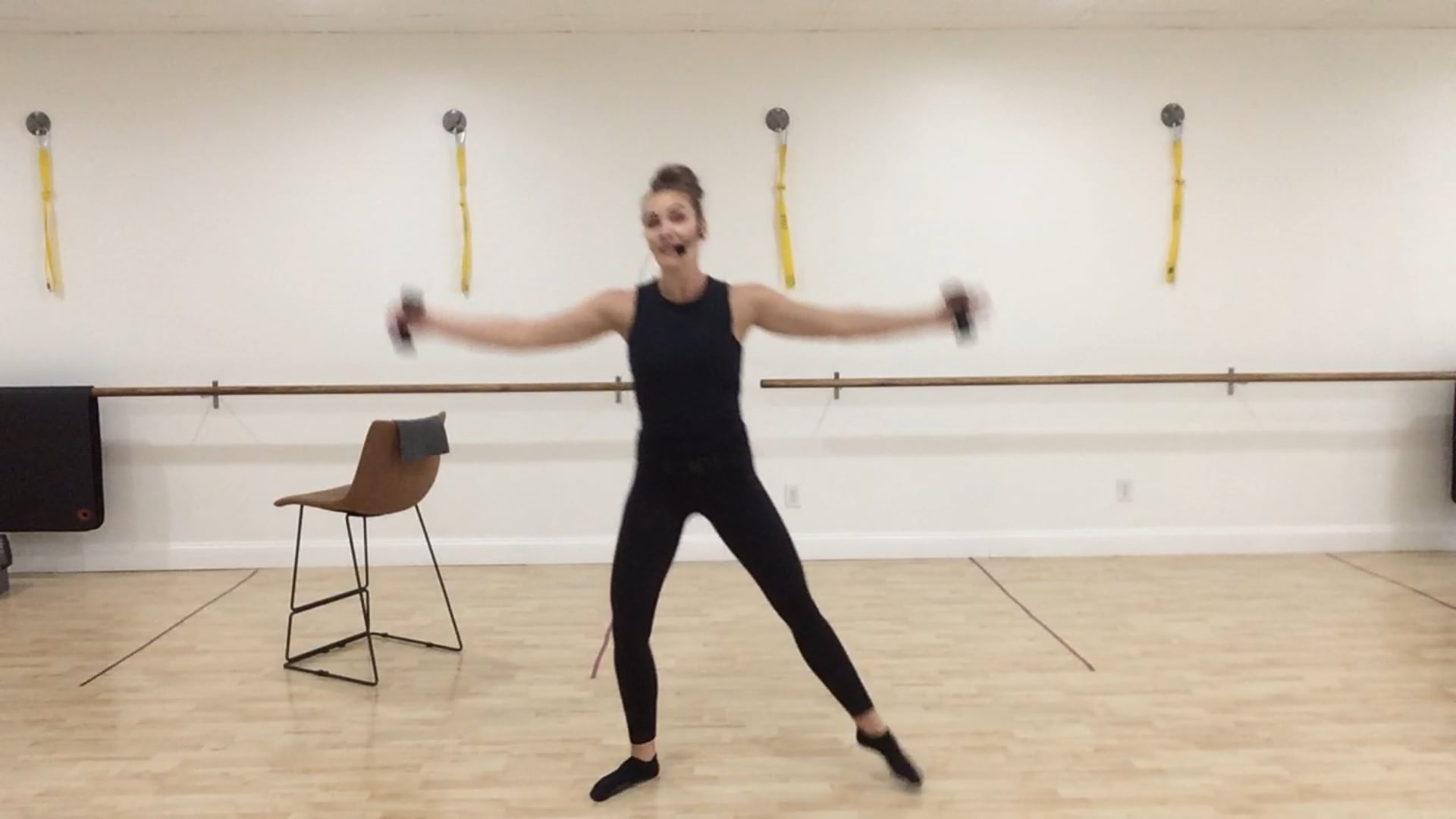 11/14/20 - Barre + Sliders w/Taryn - 45 min 