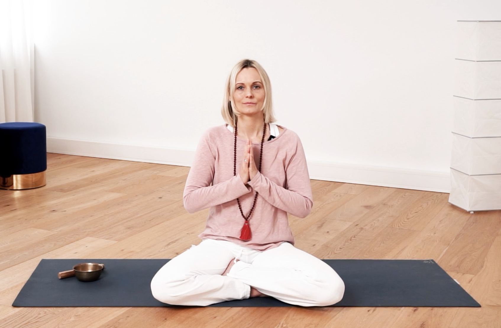 TheraYogaRestorative - Pranayama für innere Ruhe (#119)