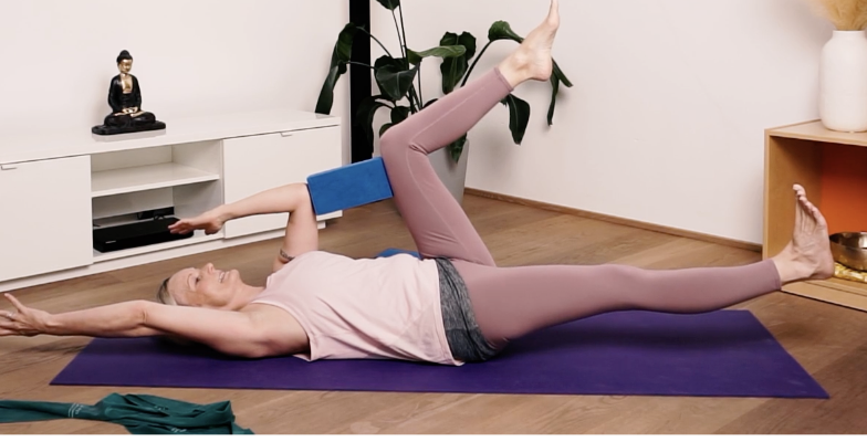 TheraYoga Express – Strong & Balanced | Rumpf & Schultern  (#155)