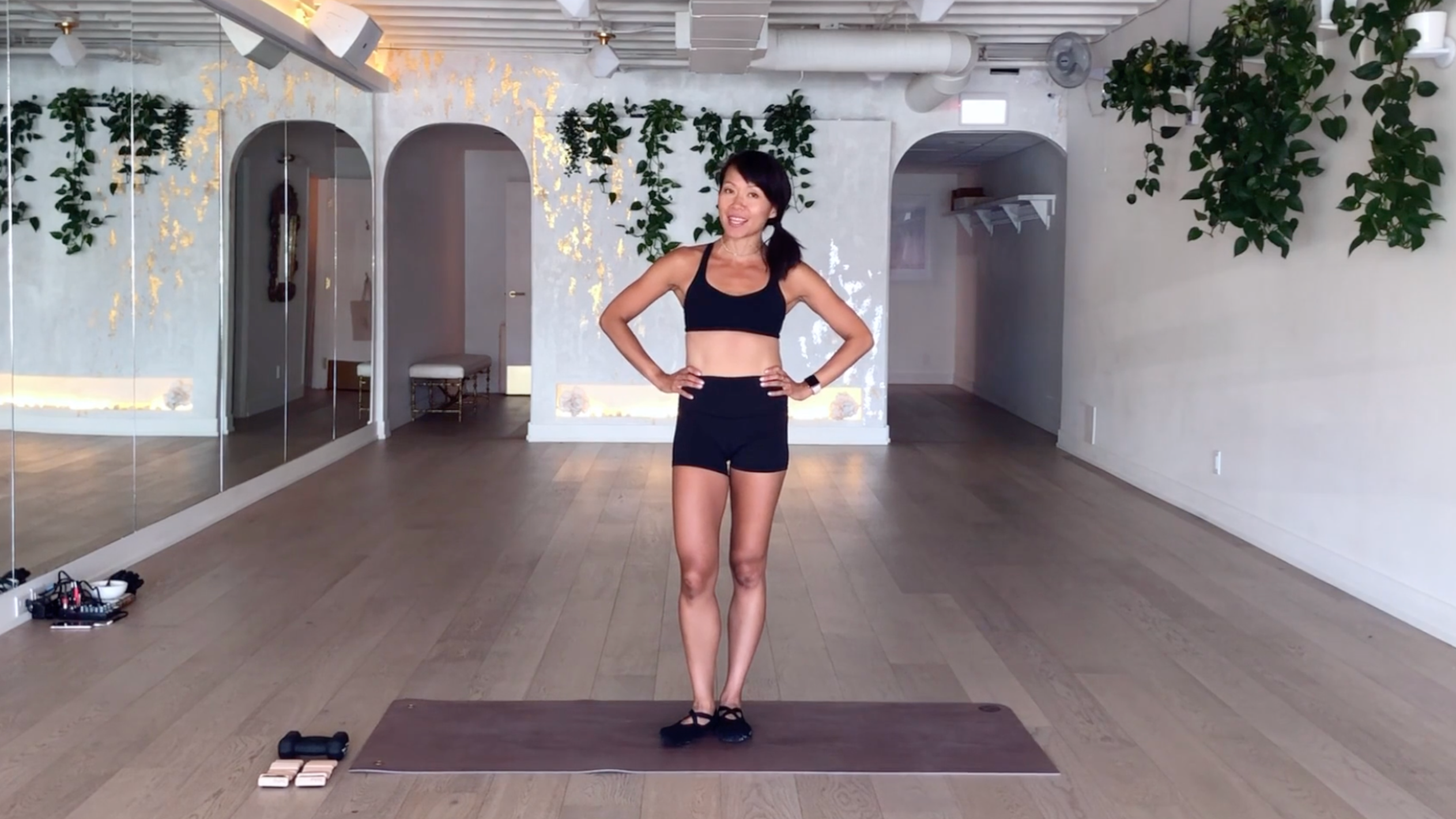 38 Min Full Body Burnout Sculpt w/ Jen