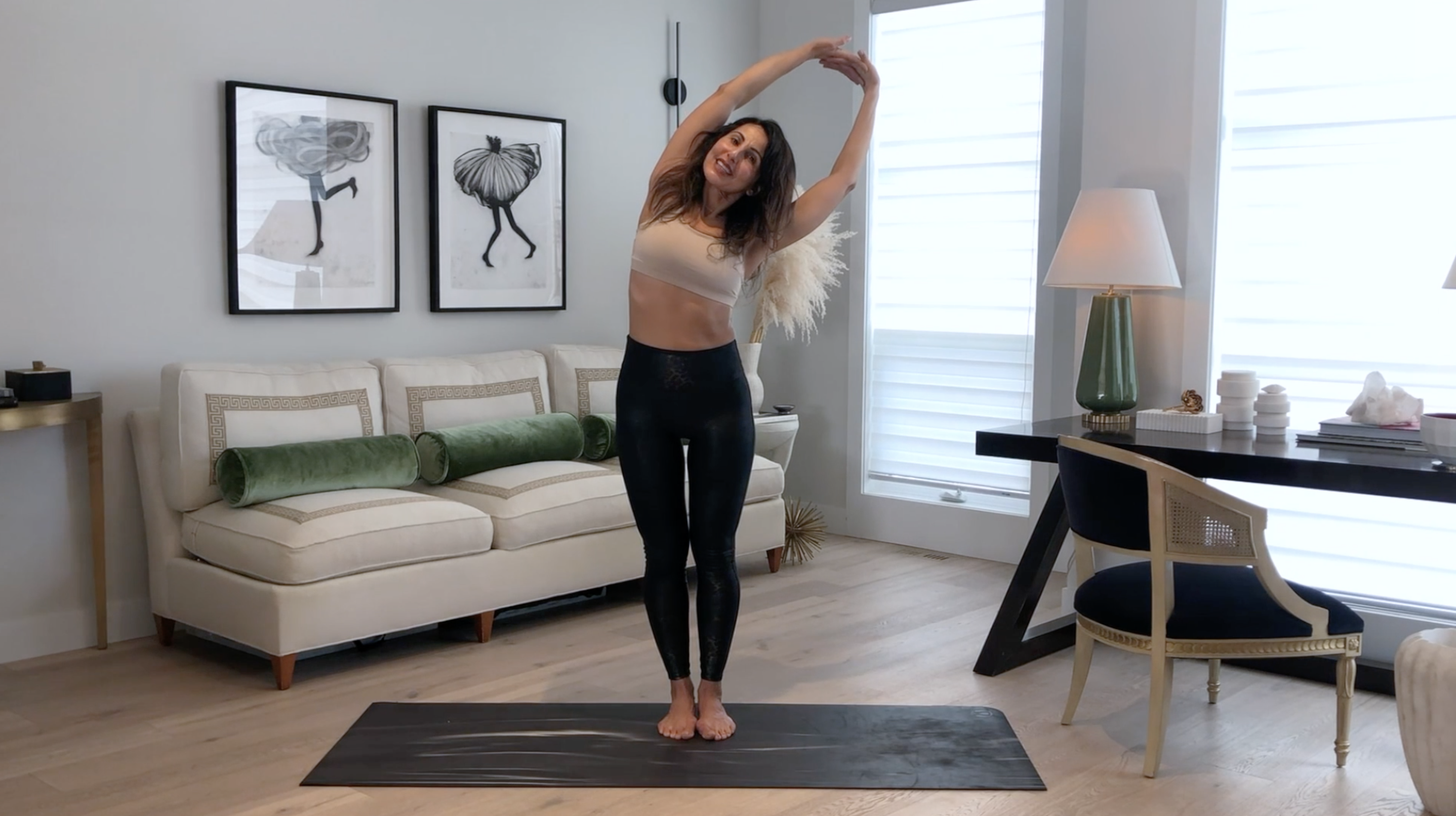 20 Min Toned Inner Thigh Burn w/ Elmira 