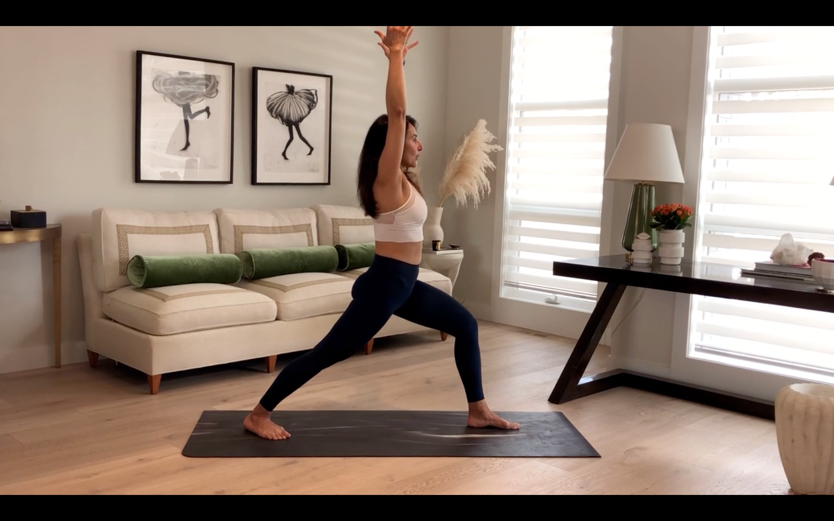 23 Min Tone Up Feel Good Yoga Flow w/ Elmira