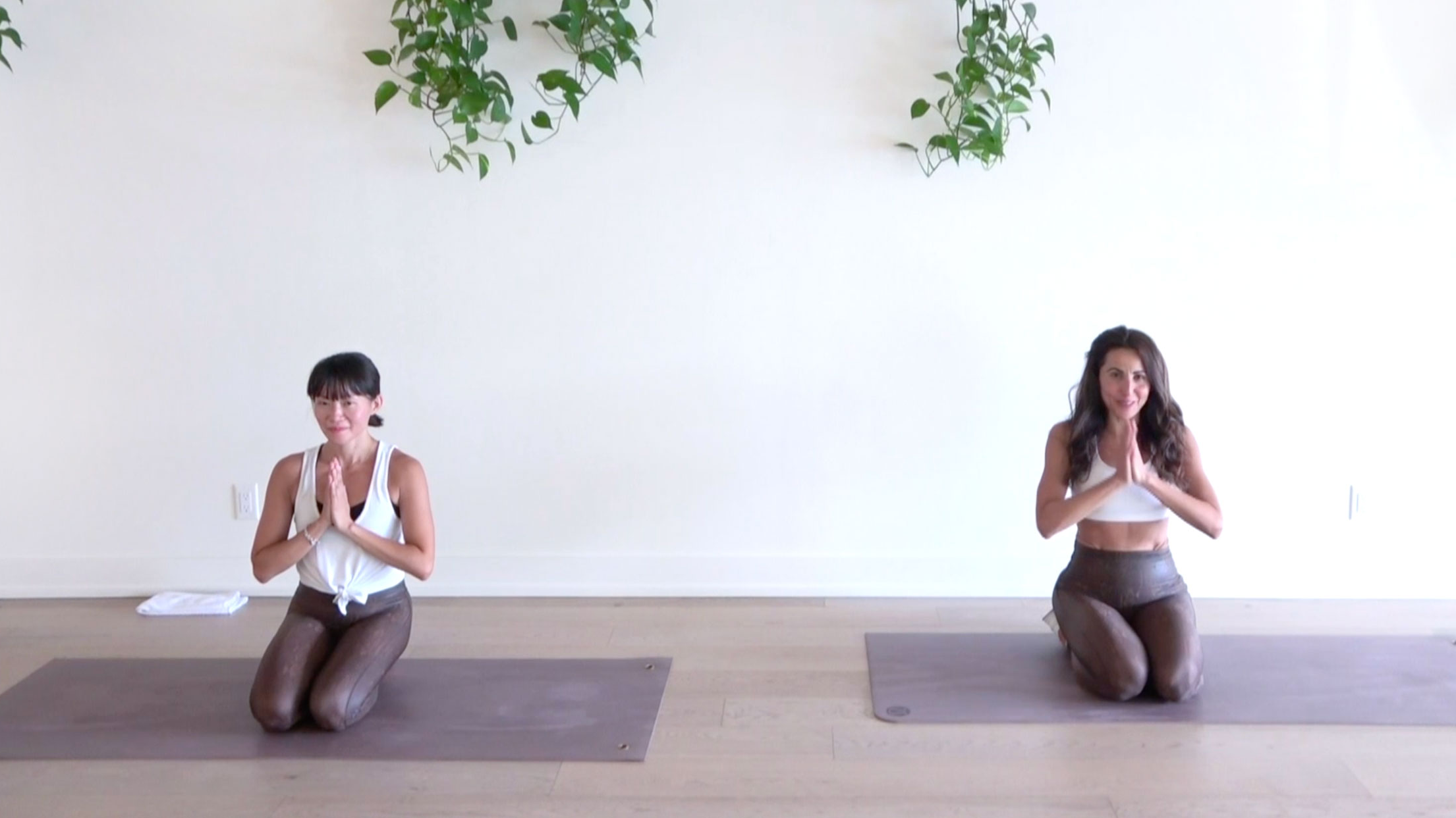 The Ritual Signature 02 w/ Elmira and Jen