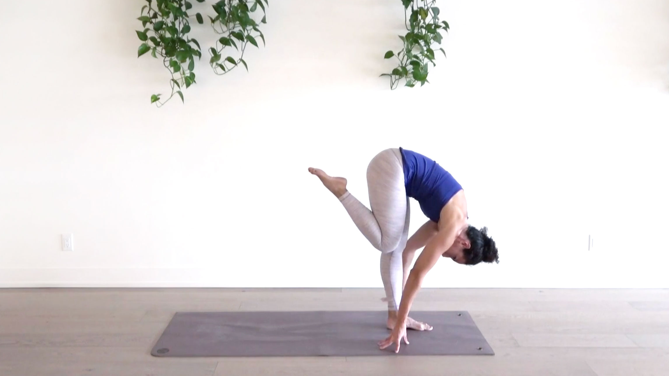 35 Min Athletic Power Flow w/ Shaima