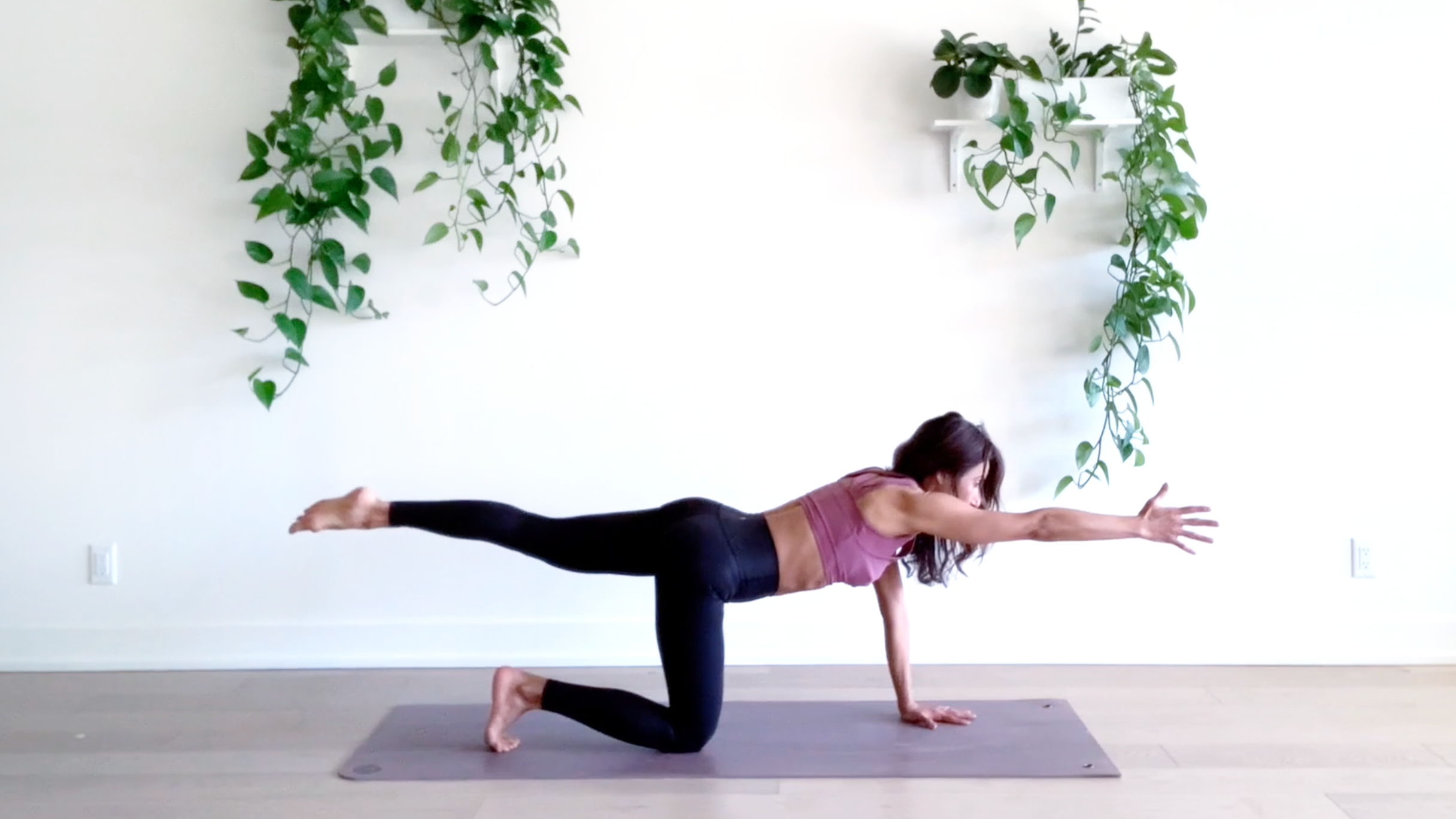 15 Min Pilates Yoga Fusion Flow w/ Elmira