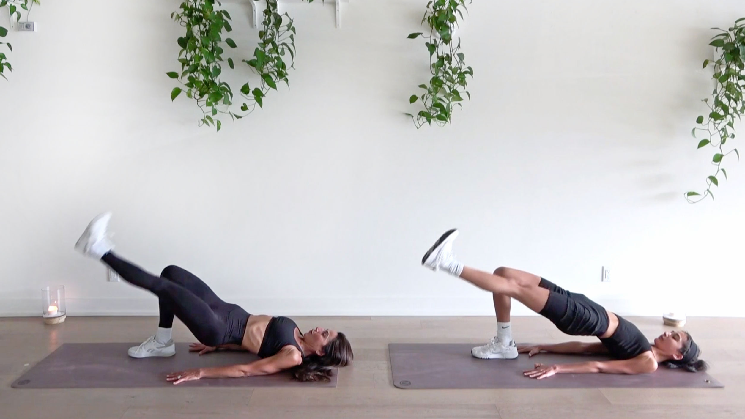 18 Min Spicy Core Blast 07 w/ Elmira & Alliyah