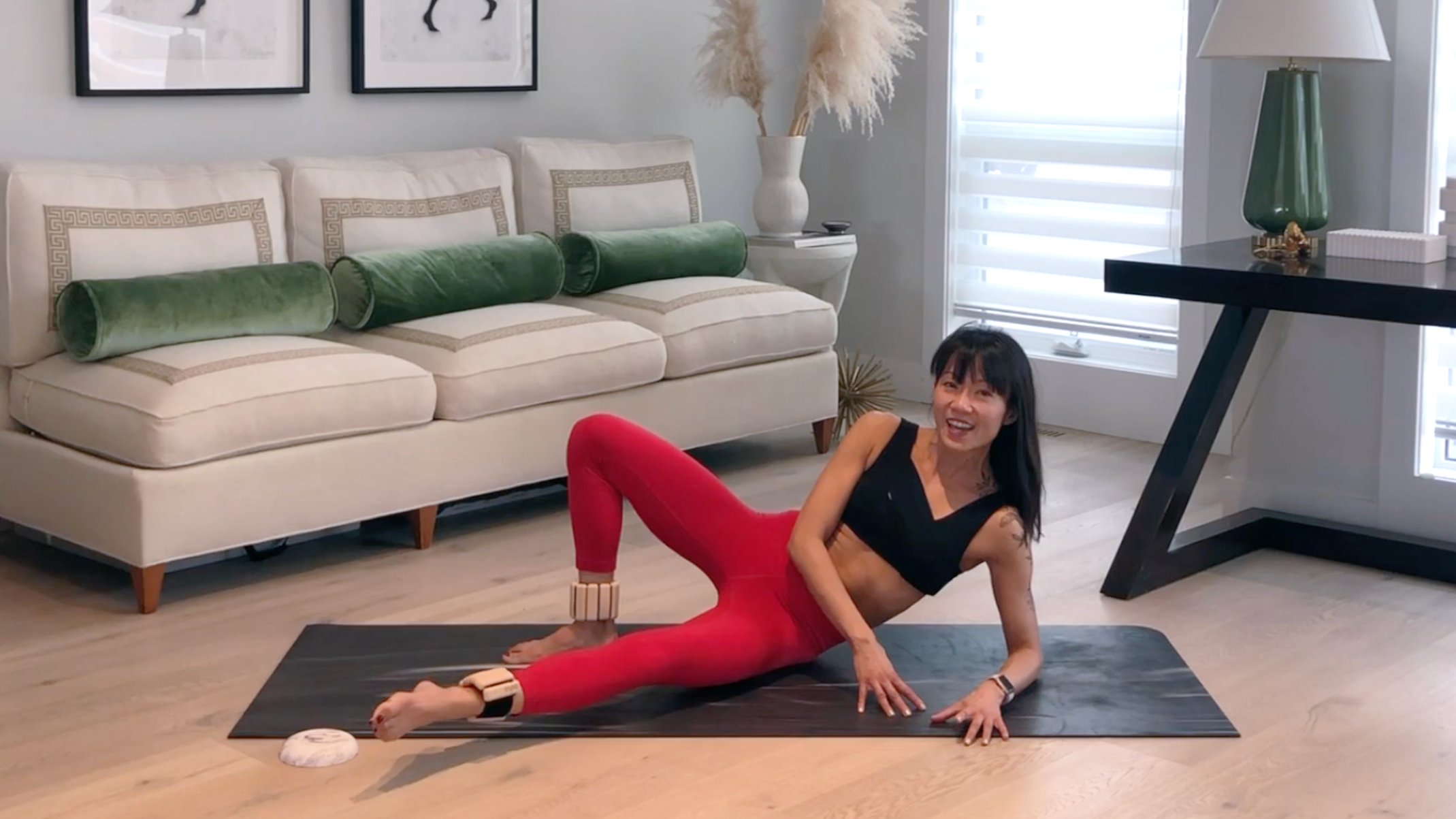 22 Min Obliques, Arms, Thighs w/ Jen