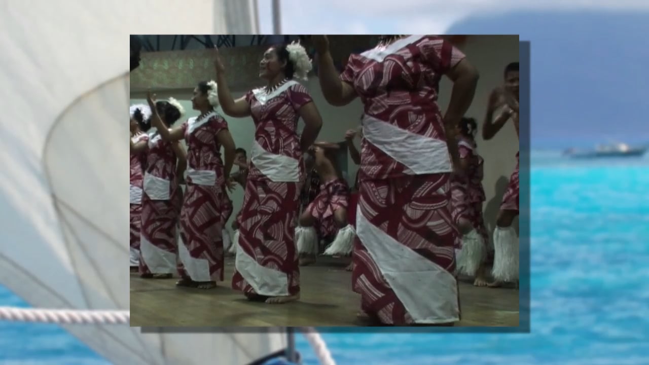 Traditional Samoan Dancers